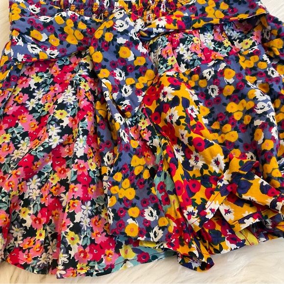 Patrons of Peace Wildflower Shorts - NWT - Size Small - Picture 5 of 11